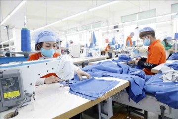 ĐƠN HÀNG may quần áo phụ nữ và trẻ em cần gấp 2 nữ làm việc tại Nhật Bản