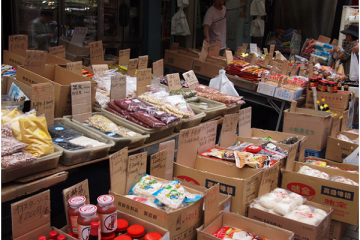 Mua đồ Việt Nam giá siêu rẻ giữa lòng thủ đô Tokyo